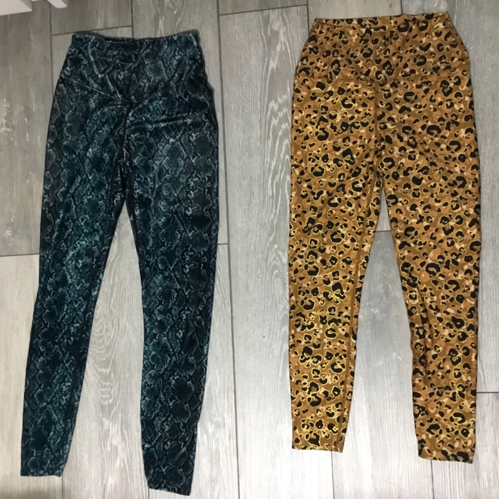 Bundle 2 CARBON 38 Animal Print Leggings size S